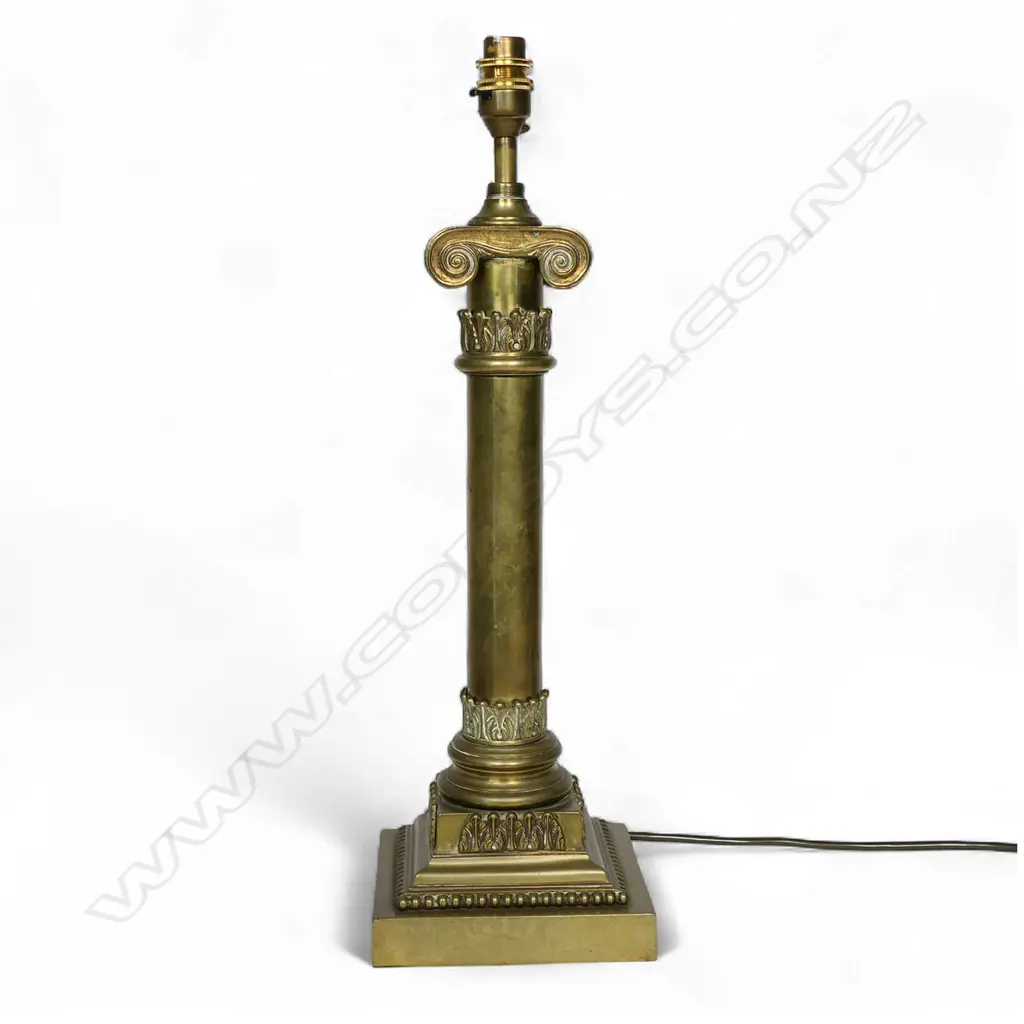 Table lamp, Unidentified manufacturer, brass, England, c.1890, Image 1++
